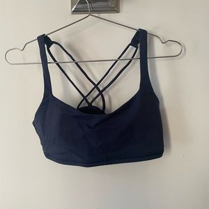 Lululemon Free to Be Bra Size 6 Navy Blue